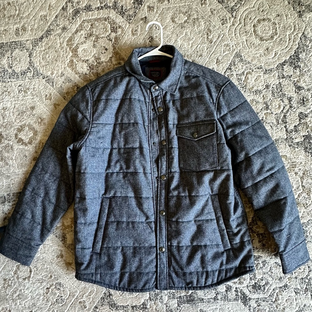 UNTUCKit Gray Lightweight Shirt Jacket